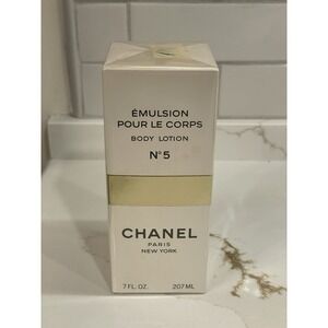 Vintage Chanel No 5 Body Lotion Perfumed Scented 7 fl oz/207 ml Box Sealed